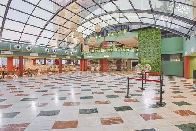 Local comercial en venta - Aguadulce norte - foto 4