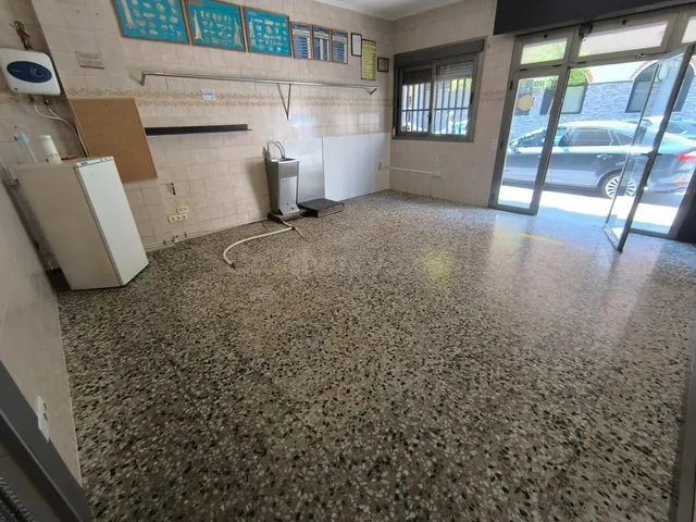 LOCAL ZONA NUEVOS JUZGADOS GANDIA (vALENCIA) - foto 2
