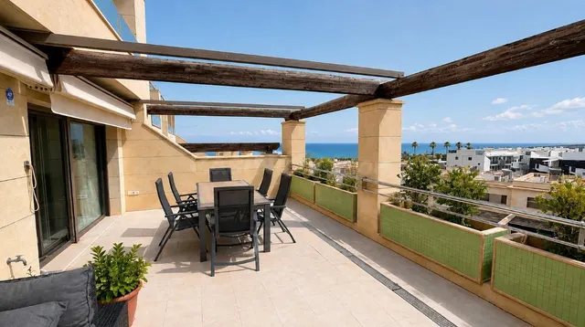 Espectacular Apartamento en Los Arenales del Sol con Vistas al Mar — 2