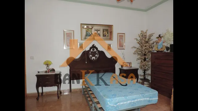 SE VENDE PISO BAJO EN ALCOLEA ZONA LA HERMITA — 17