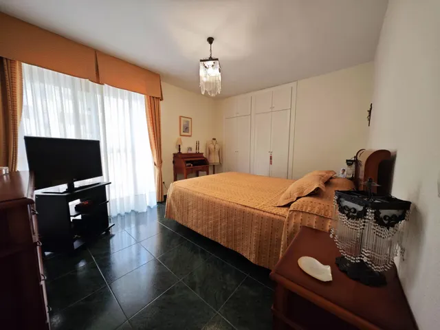 PISO CENTRICO EN FUENGIROLA CON VISTAS LATERALES AL PUERTO JUNTO A LA PLAYA. PERFECTO ESTADO — 29