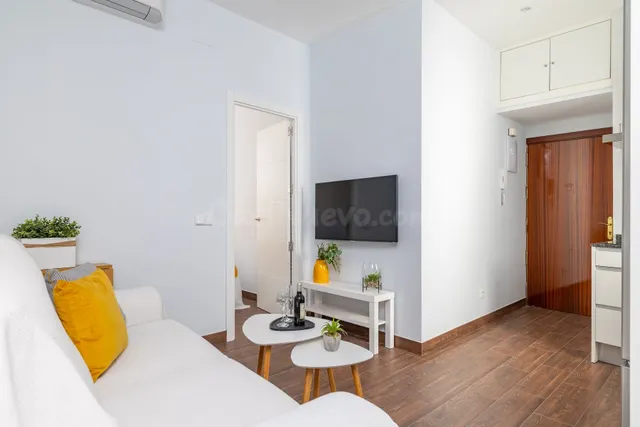Piso reformado, muy luminoso y con encanto en el barrio de acacias — 3