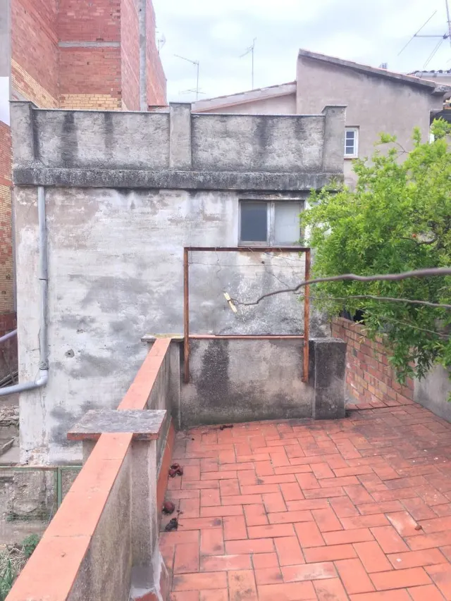 CASA PARA REFORMAR CENTRO PUEBLO — 26