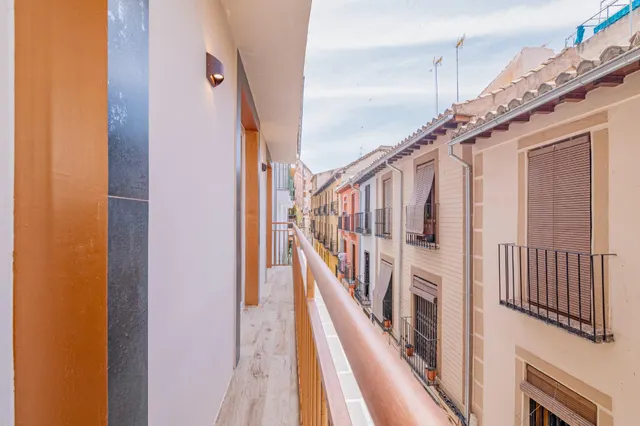 Edificio premiun gran lujo  nuevo totalmente reformado y equipado con mobiliario exclusivo  en el centro de Granada — 39