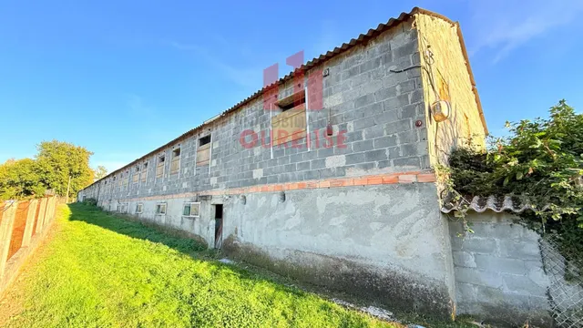 OPORTUNIDAD DE INVERSIÓN: NAVE CON PARCELA EN SAN CRISTOVO D - foto 3