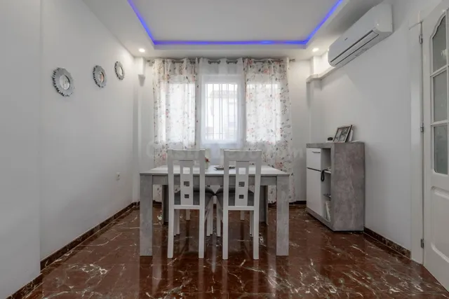 Encantadora Casa Reformada en Ogijares con Vistas y Espacios para Disfrutar — 5
