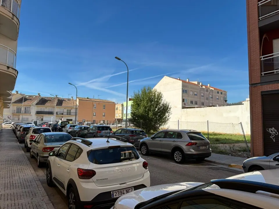 Oportunidad de Inversión en Solar Urbano en Gandia - Benipeixcar