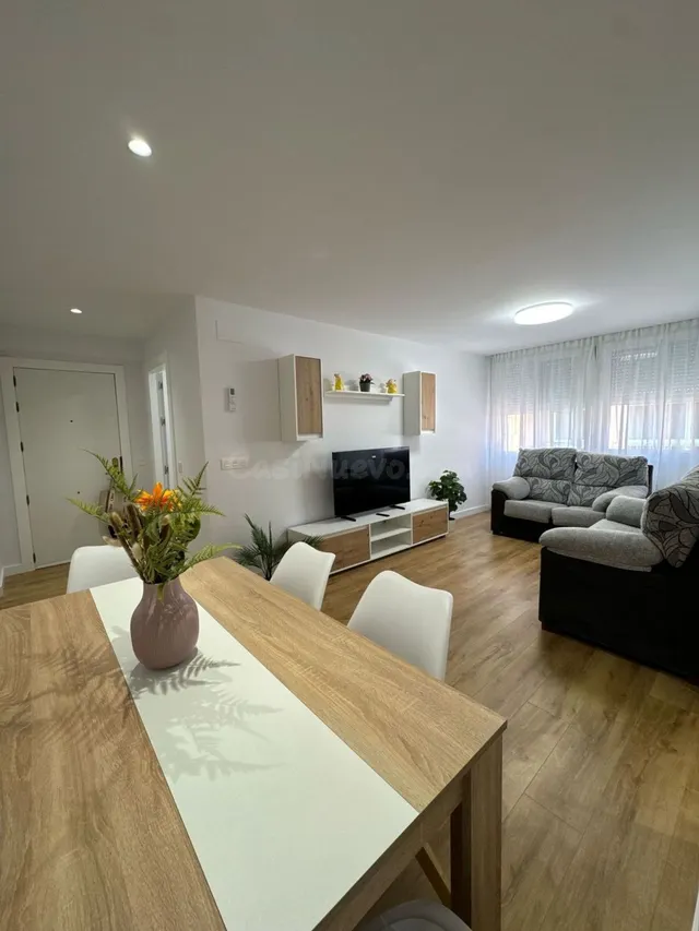 Habitación disponible el 1 de octubre - 500€ — 2