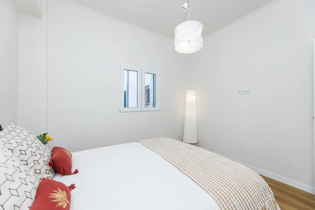 Piso reformado y luminoso con balcón en Palma — 17