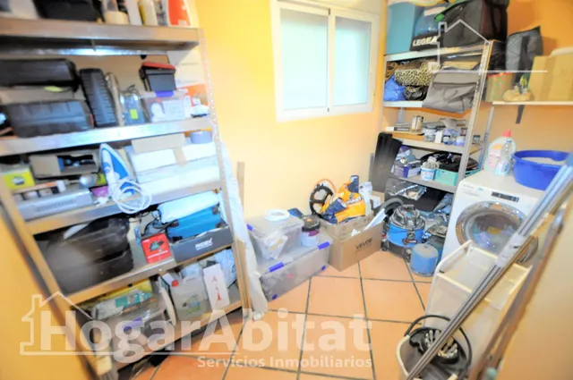 ¡Magnífico chalet! Amplio y lleno de luz, con piscina, terraza, garaje y parcela — 14