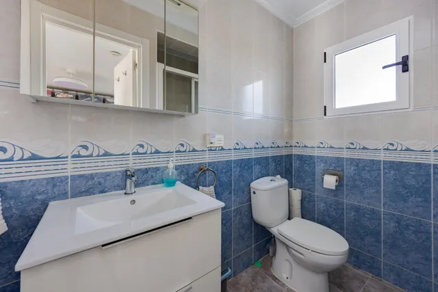 Chalet con parking, piscina, solarium y vistas despejadas! — 36