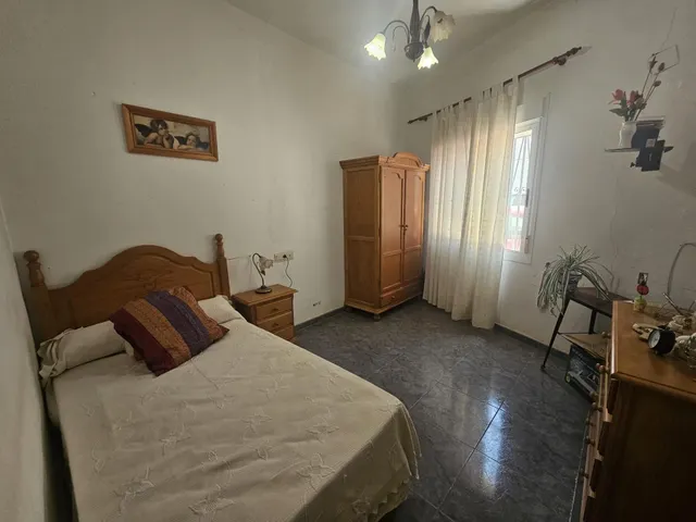 VIVIENDA EN LA CARRETERA PRINCIPAL DE ALCOLEA — 8