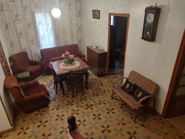 CASA EN EL CENTRO DE MONTEALEGRE DEL CASTILLO — 2