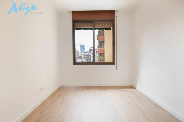 Piso en el Poblenou a 200 metros de la playa de Mar Bella — 7