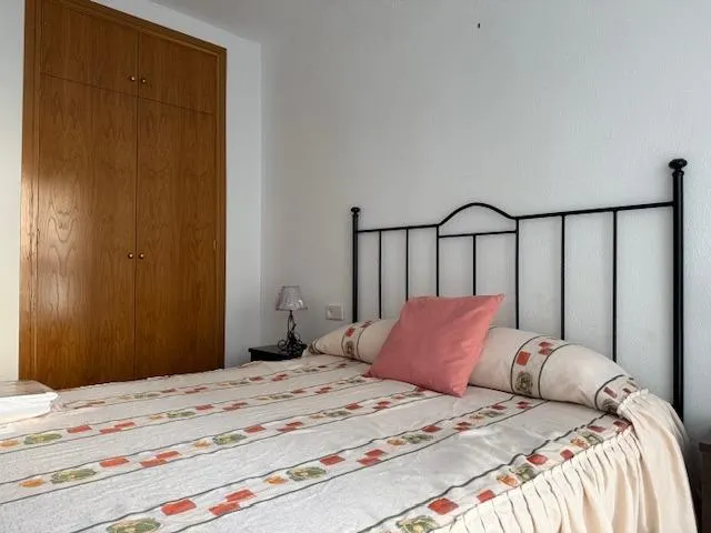 Alquiler de apartamento en el centro , junto a el Corte Ingles, 2 dormitorios, plaza de garaje y trastero — 31