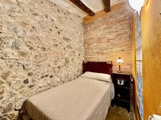 CASA DE POBLE EN VENDA REFORMADA A TORROELLA DE MONTGRÍ - foto 4