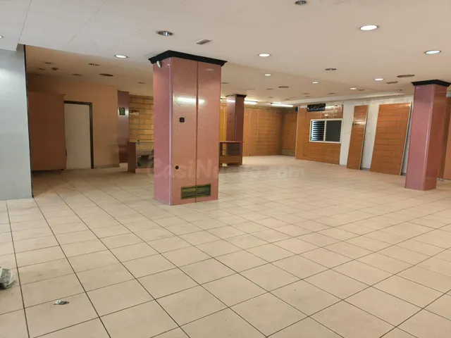 Local comercial 479m² en venta - Sagrada Familia - foto 3
