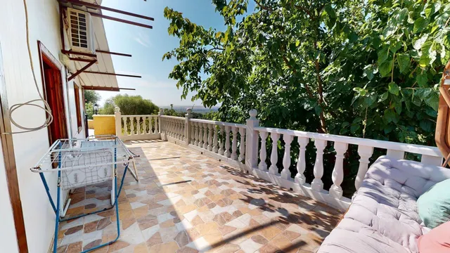 Parcela de más de 1.500 m2 con casa de madera y vistas despejadas en Cuevas Bajas, (Almodóvar del Río) — 24