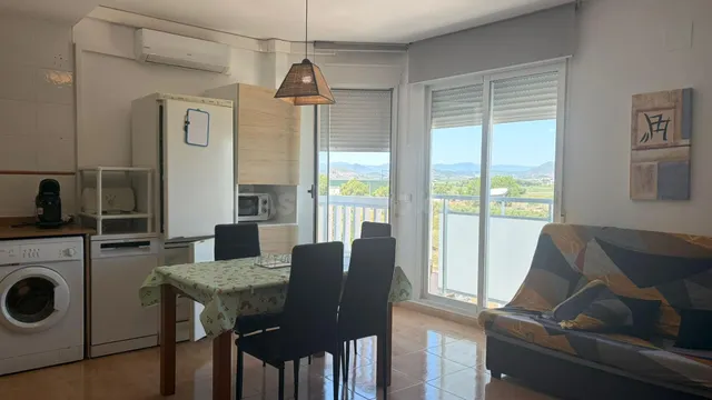 ¡Tu refugio ideal en la playa de Chilches! ️✨ - foto 3