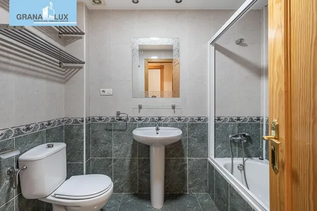 Piso en venta en Santa Fe con garaje y terraza. — 14