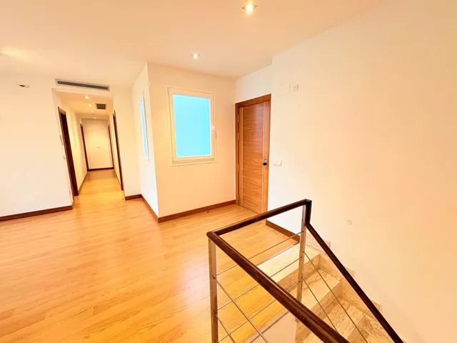 DUPLEX DE LUJO CON TERRAZAS — 11
