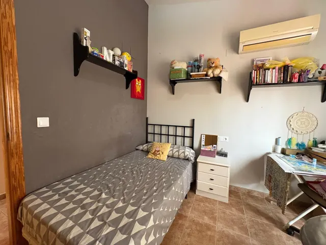 EXCELENTE CHALET EN PERFECTO ESTADO — 32