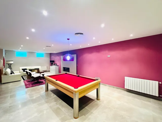 Chalet urbano con piscina en Elche, zona Torreta-Portalada. — 17
