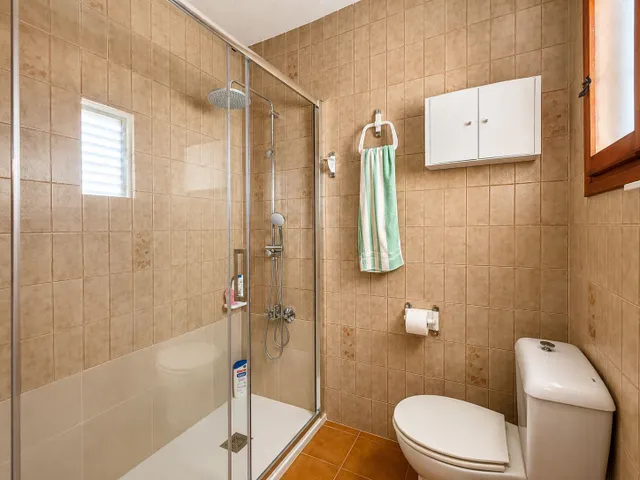 Casa 2 habitaciones 70m² en venta - Estacion de autobuses — 33