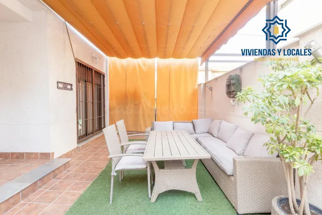 Pareada en Urbanización La Joya — 4