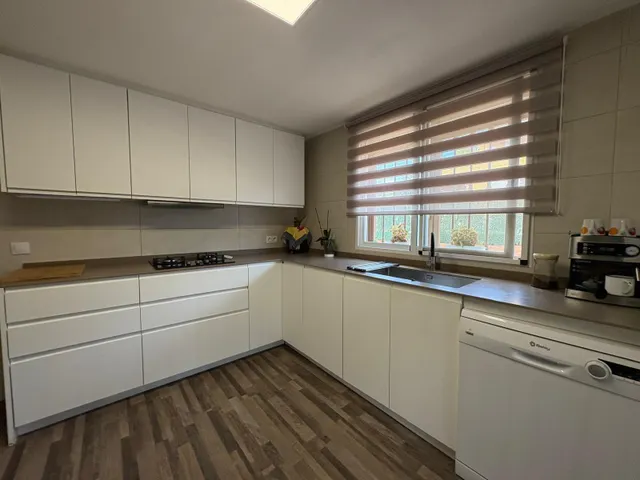 EXCELENTE CHALET EN PERFECTO ESTADO — 23