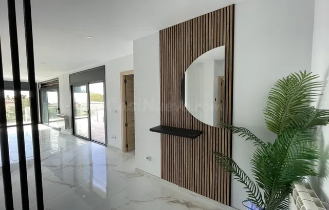 VILLA REFORMADA CON LICENCIA TURÍSTICA - foto 2