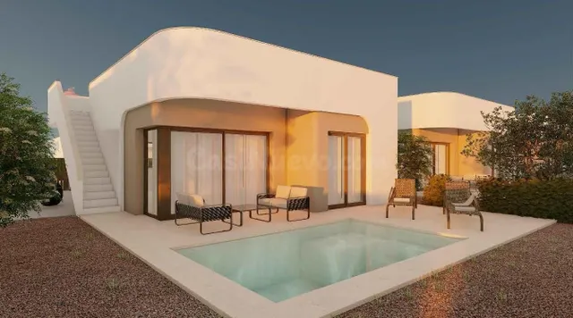 Villa de 2 dormitorios en un sola planta con solarium y pisc