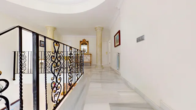 Exclusiva villa en Costa de la Calma: amplitud, elegancia y privacidad — 36