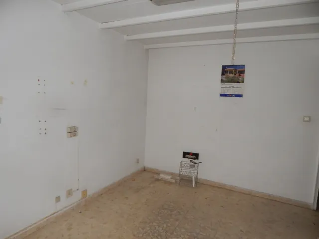 FANTASTICO LOCAL COMERCIAL EN VENTA O ALQUILER EN ONTINYENT — 3