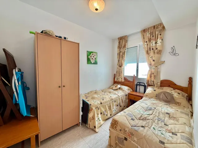 Ático con piscina comunitaria, Alicante, Torrevieja. 2 habitaciones | 63 m2 | A 100 metros del mar — 20