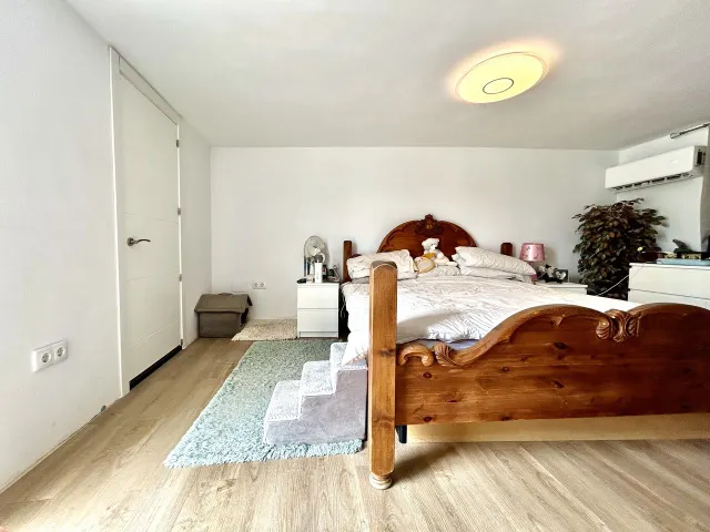 Villa 8 habitaciones 377m² en venta - Pueblo 8 — 33
