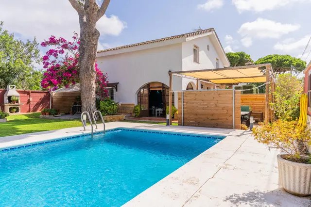 VENTA DE CHALET EN VENTA EN LAS DEHESILLAS — 21