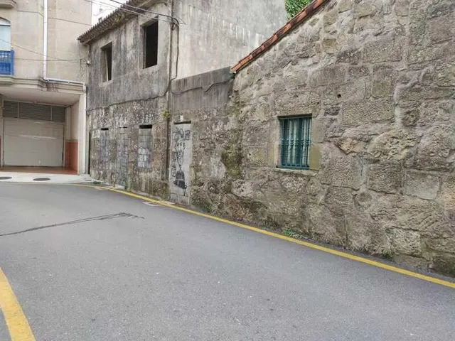 SUELO URBANO en Pontevedra - foto 4