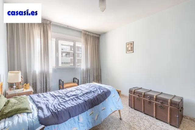 Piso con terraza y gran potencial junto a Camino de Ronda — 12