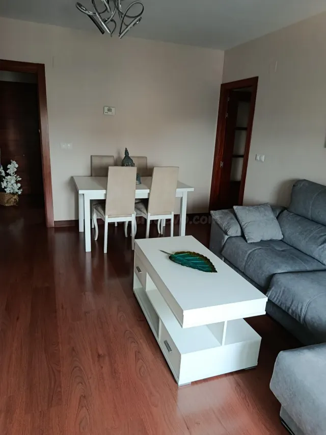 Se vende precioso y coqueto piso de 2 dormt. 1 baño, garaje y trastero en chinchilla — 5