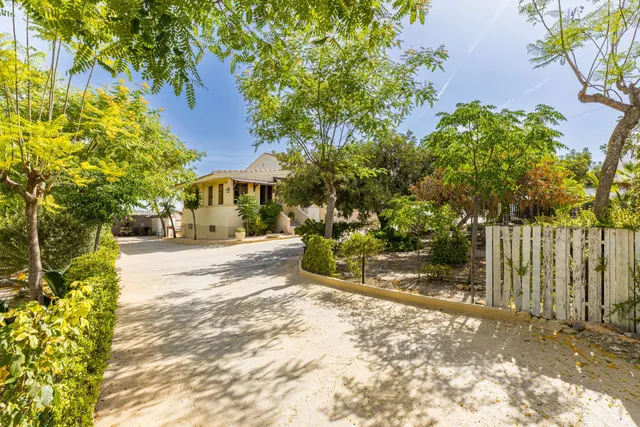CHALET EN LOS VALIENTES — 34
