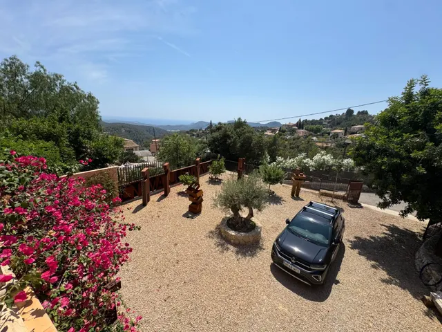 GALILEA CASA CON CARACTER Y VISTAS DESPEJADAS!!!! — 22