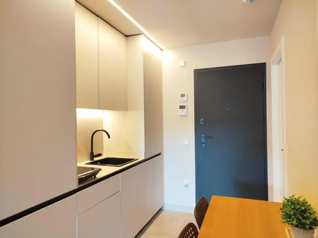 ¡Se alquila en Guadalupe, estudio con piscina comunitaria! — 20