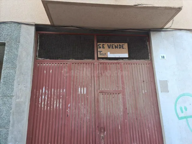 Venta de local en El Ejido (Almería) — 2