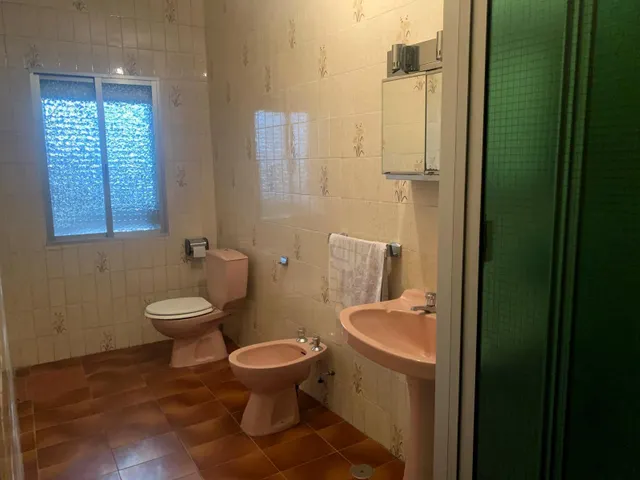 CASA EN VALDEOBISPO — 11
