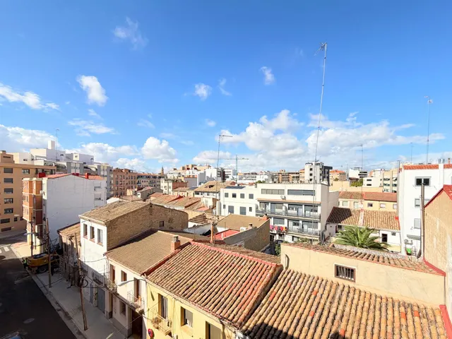 SE VENDE PISO DE TRES DORMITORIOS CON VISTAS DESPEJADAS EN LA JOTA - ZARAGOZA — 17