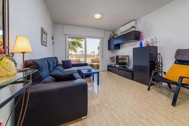 Apartamento junto a la playa de Aguamarina — 6