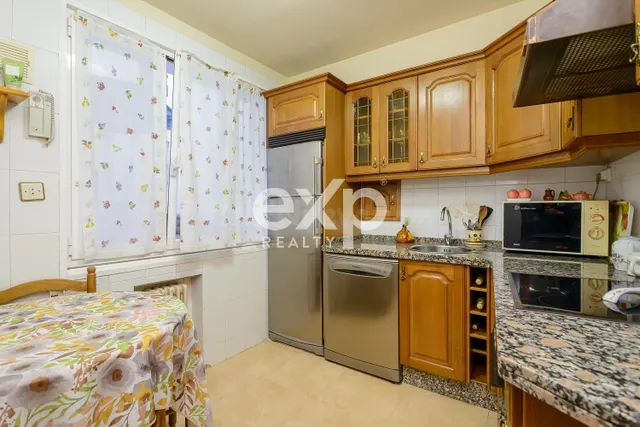 Piso en venta en Gascona Centro Oviedo Asturias - foto 4