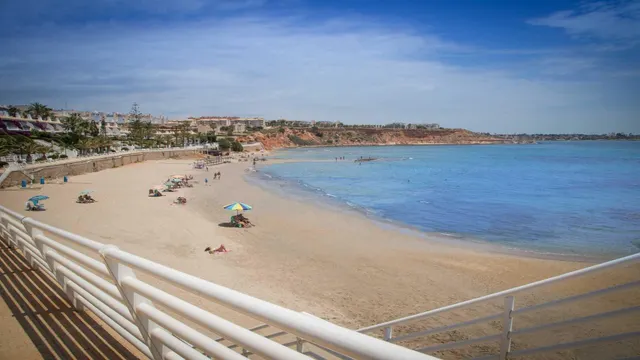 MAGNIFICO BUNGALOW DE PLANTA BAJA CON PISCINA COMUNITARIA, IDONEO COMO VACACIONAL — 41