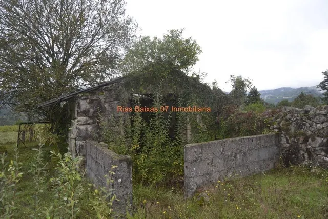 REF 2775 TRES CASAS PARA REHABILITAR CON 5588m2 TERRENO (MONDARIZ) — 12
